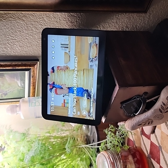 Echo show 8 - Picture 2 of 2